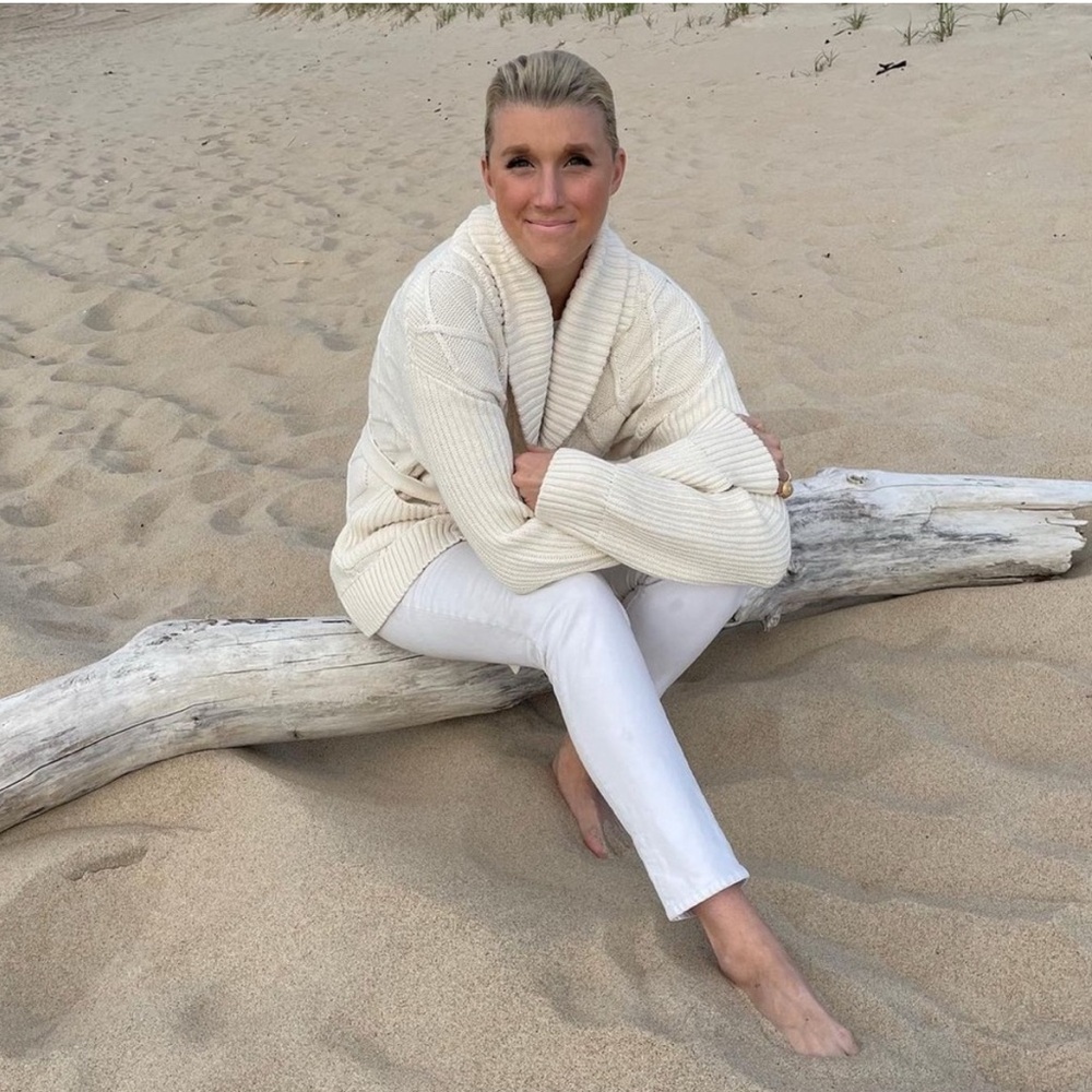 Elegant Cream Women's Cardigan